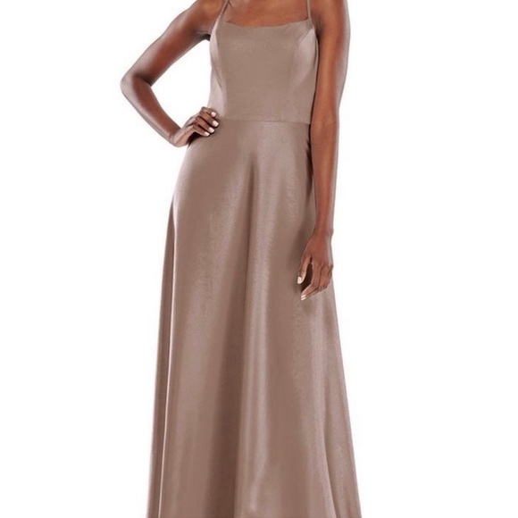 Aura Zia Dress - Picture 2 of 3